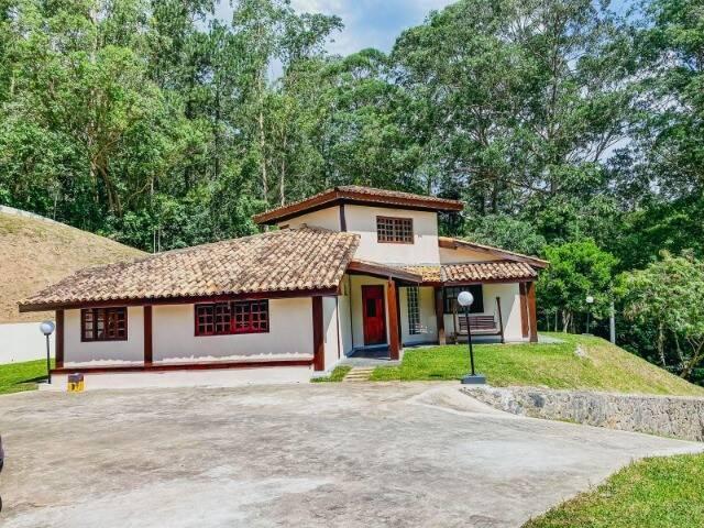 #393 - Casa para Locação em Carapicuíba - SP